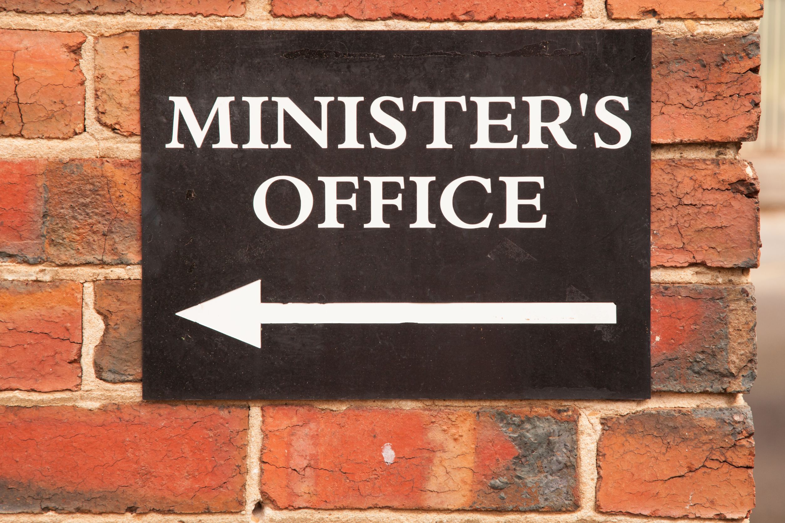 Apakah menjadi menteri sebenarnya sebuah pekerjaan