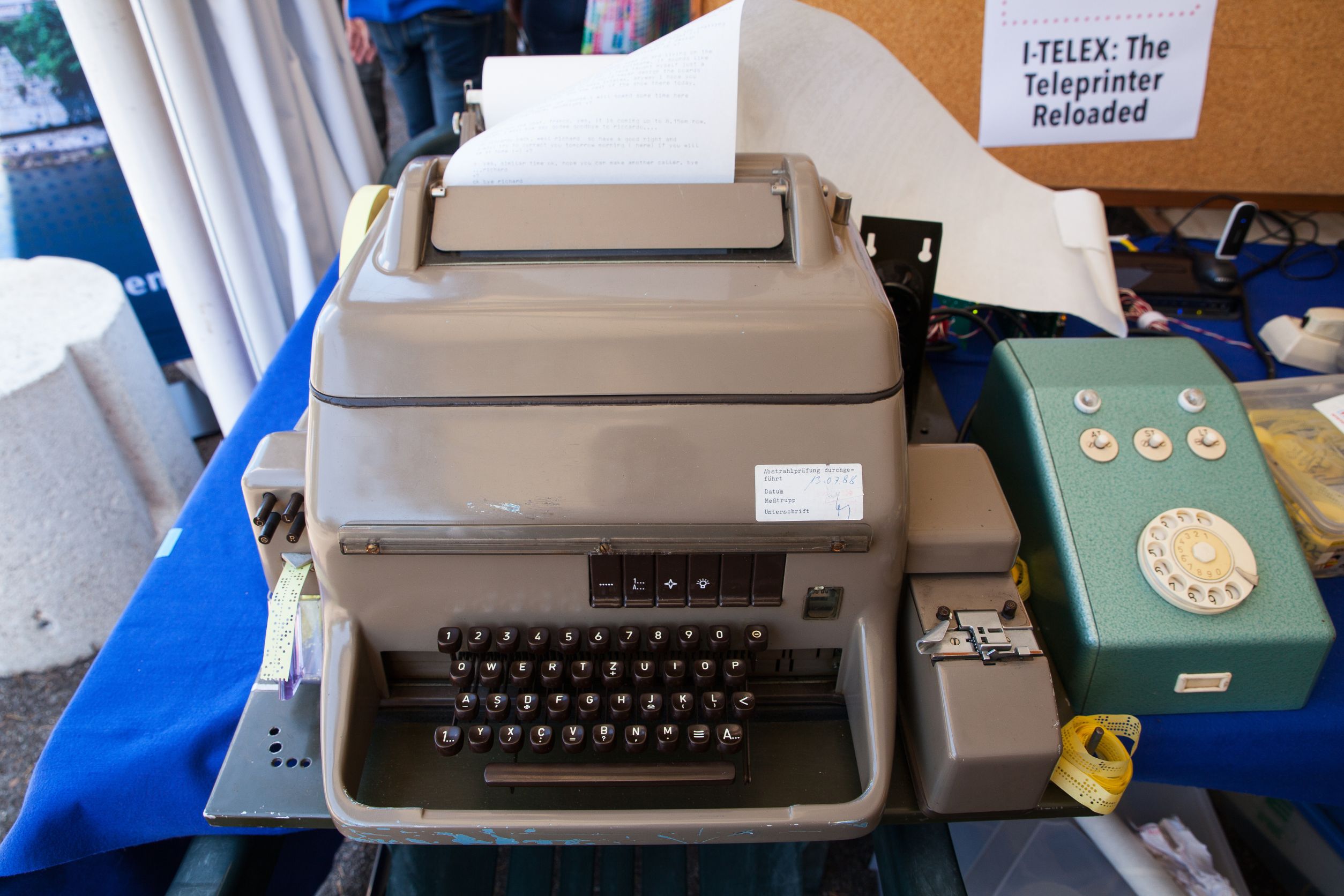 Operating a Telex Machine